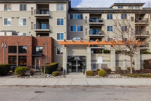 107-2142 Vasile Street  Kelowna, BC V1Y 6H5