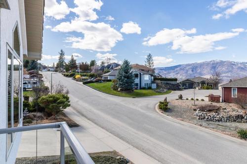 183 Magic Drive, Kelowna, BC - Outdoor With Balcony