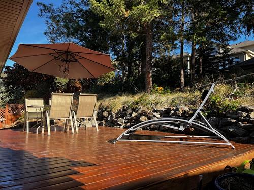 183 Magic Drive, Kelowna, BC - Outdoor With Deck Patio Veranda