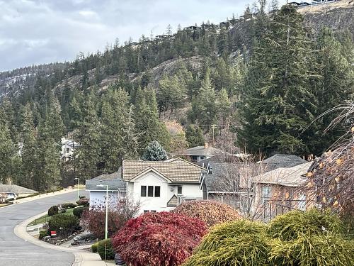 183 Magic Drive, Kelowna, BC - Outdoor