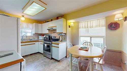 612 21St Avenue, Cranbrook, BC - Indoor