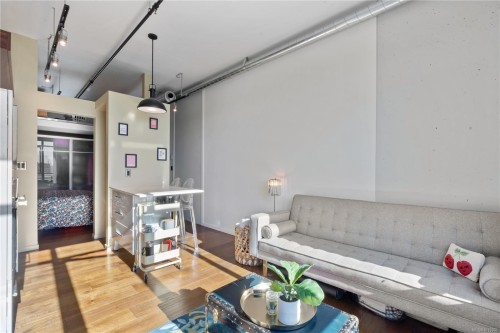 526-1029 View St, Victoria, BC - Indoor