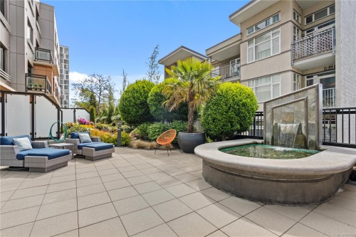 526-1029 View St, Victoria, BC - Outdoor