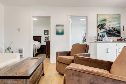 7902 Lantzville Rd, Lantzville, BC 