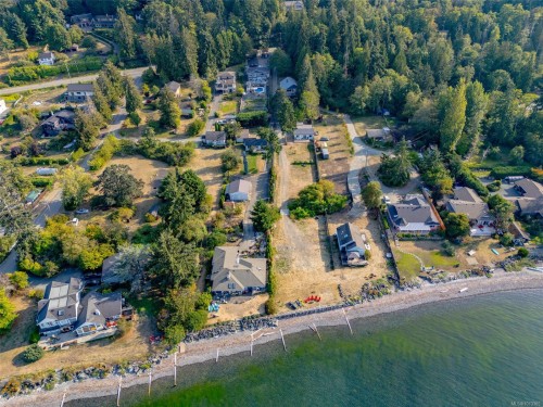 7902 Lantzville Rd, Lantzville, BC 