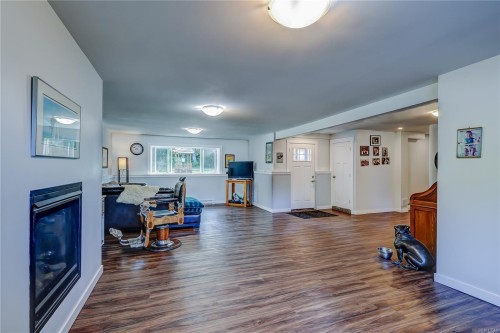 13403 Code Rd, Ladysmith, BC 