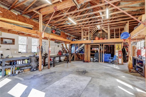 13403 Code Rd, Ladysmith, BC 