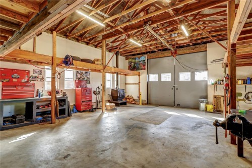 13403 Code Rd, Ladysmith, BC 