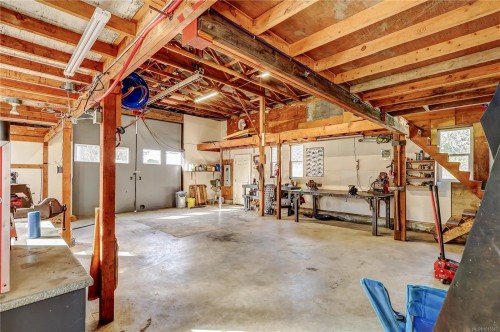 13403 Code Rd, Ladysmith, BC 