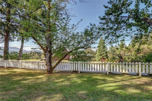 13403 Code Rd, Ladysmith, BC 