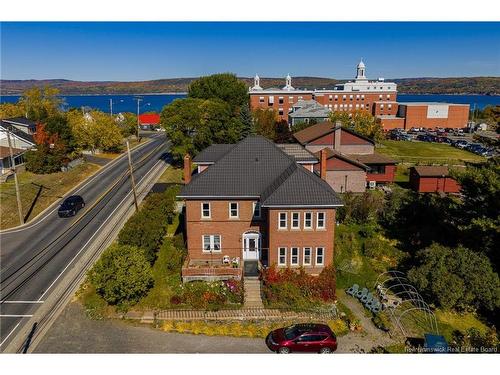 157 Renfrew, Dalhousie, NB 