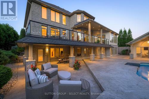 2142 Valleyrun Boulevard, London North (North R), ON - Outdoor With Deck Patio Veranda