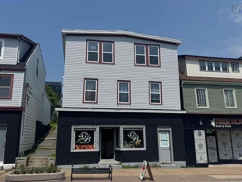 121 Portland Street, Dartmouth, NS 