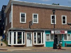 101 Portland Street  Dartmouth, NS B2Y 1H7