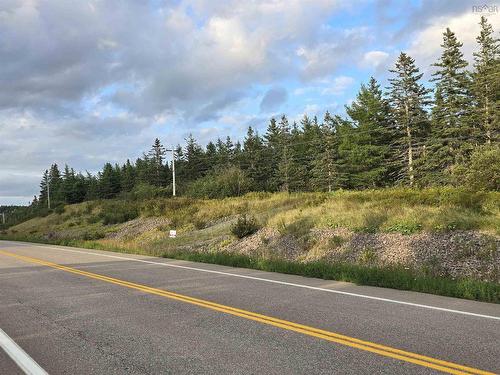 No 4 Highway, Soldiers Cove, NS 