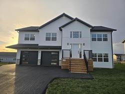 55 KINGSBURGH Avenue  Charlottetown, PE C1E 3W3