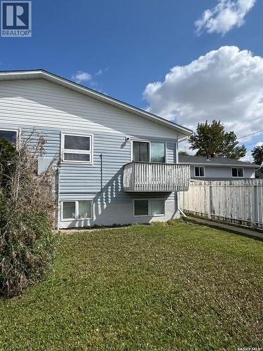 3 34 Central Avenue S, Swift Current, SK - Outdoor With Deck Patio Veranda