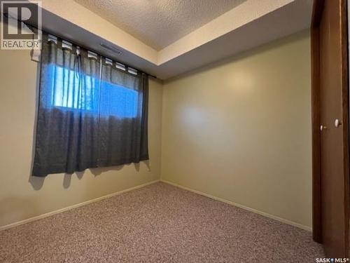2 34 Central Avenue S, Swift Current, SK - Indoor Photo Showing Other Room
