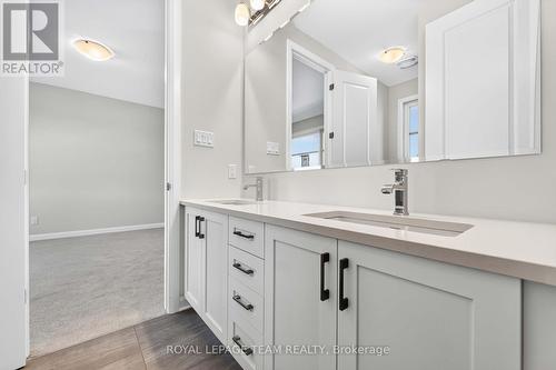 2000 Wanderer Avenue, Ottawa, ON - Indoor Photo Showing Bathroom