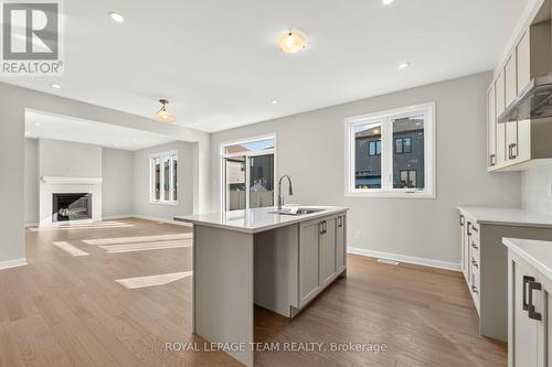 2000 Wanderer Avenue, Ottawa, ON - Indoor Photo Showing Kitchen