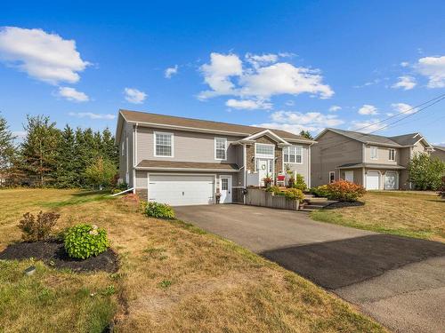 53 Starling Crescent, Stratford, PE 