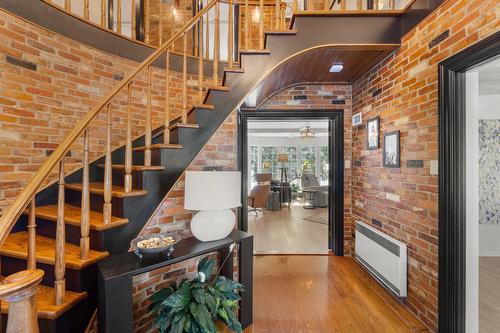 Hall d'entrée/Vestibule - 126 Rue Du Docteur-Fauteux, Shawinigan, QC - Indoor Photo Showing Other Room