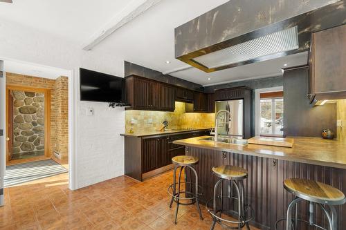 Cuisine - 126 Rue Du Docteur-Fauteux, Shawinigan, QC - Indoor Photo Showing Kitchen With Upgraded Kitchen