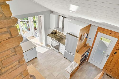 Cuisine - 133 Rue Des Monts, Saint-Sauveur, QC - Indoor Photo Showing Other Room