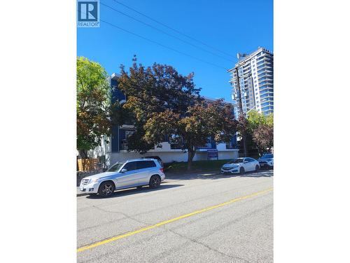 527 Battle Street, Kamloops, BC - Outdoor With Facade