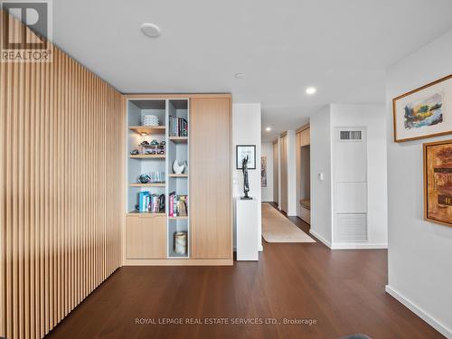 904 - 21 Lawren Harris Square, Toronto, ON - Indoor Photo Showing Other Room