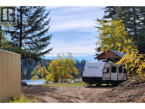 7326 Tyaughton Lake Road, Gold Bridge, BC 