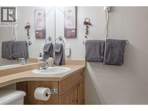 9802 Silver Star Road Unit# 109, Vernon, BC - Indoor Photo Showing Bathroom