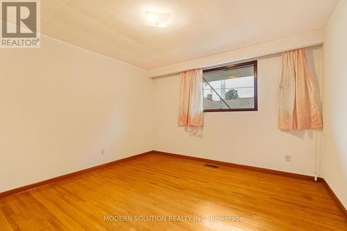 177 Eaglewood Boulevard, Mississauga, ON - Indoor Photo Showing Other Room