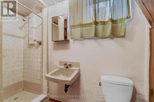 177 Eaglewood Boulevard, Mississauga, ON - Indoor Photo Showing Bathroom