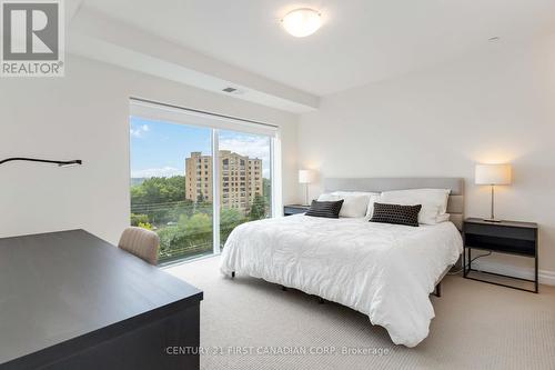 809 - 505 Talbot Street, London East (East F), ON - Indoor Photo Showing Bedroom