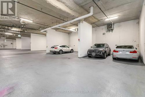 809 - 505 Talbot Street, London East (East F), ON - Indoor Photo Showing Garage