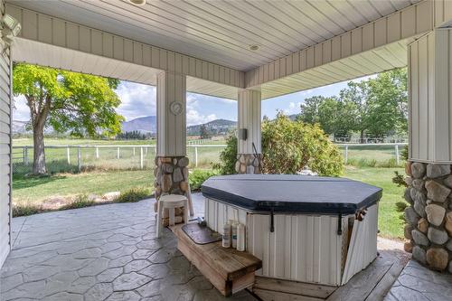 2457 Belgo Road, Kelowna, BC 