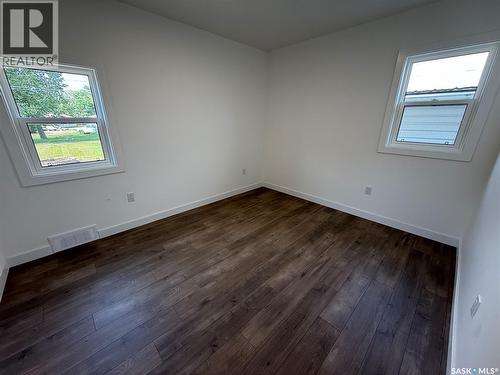 223 Eisenhower Street, Midale, SK - Indoor Photo Showing Other Room