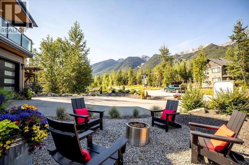 4600 Alpine Way, Fernie, BC - Outdoor With Deck Patio Veranda