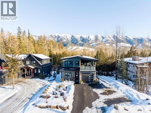 4600 Alpine Way, Fernie, BC - Outdoor With Facade