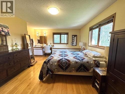15562 287 Road, Fort St. John, BC - Indoor Photo Showing Bedroom