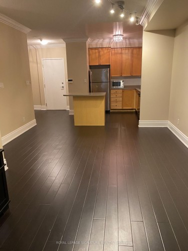 202-3880 Duke Of York Boulevard, Mississauga, ON - Indoor Photo Showing Other Room