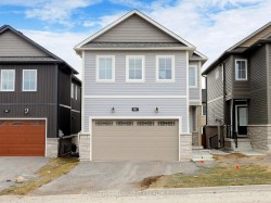 949 Bamford Terrace  Peterborough, ON K9J 6X4