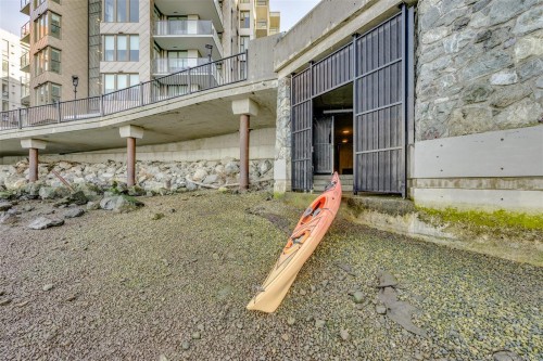 102-456 Pandora Ave, Victoria, BC - Outdoor