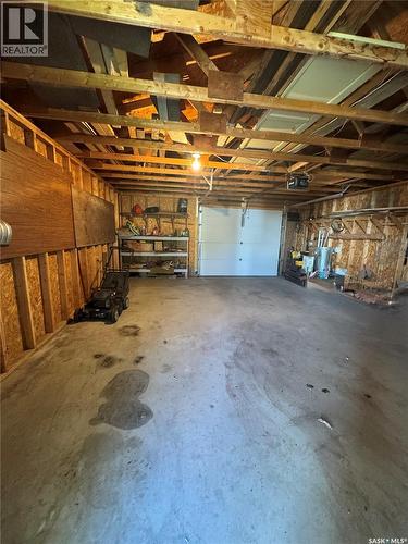 403 Churchill Street, Hudson Bay, SK - Indoor