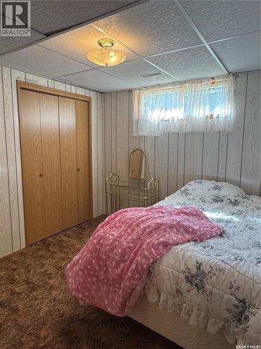 403 Churchill Street, Hudson Bay, SK - Indoor Photo Showing Bedroom