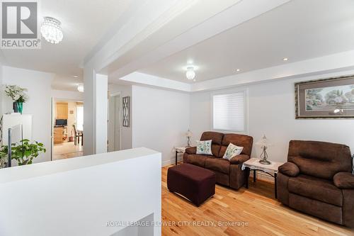 3040 Bentley Drive, Mississauga, ON - Indoor Photo Showing Other Room