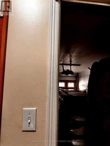 3040 Bentley Drive, Mississauga, ON - Indoor Photo Showing Other Room