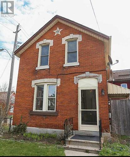 24 ASHLEY STREET  Hamilton, ON L8L 5S3