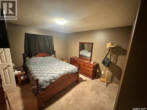 536 5Th Avenue, Hudson Bay, SK - Indoor Photo Showing Bedroom
